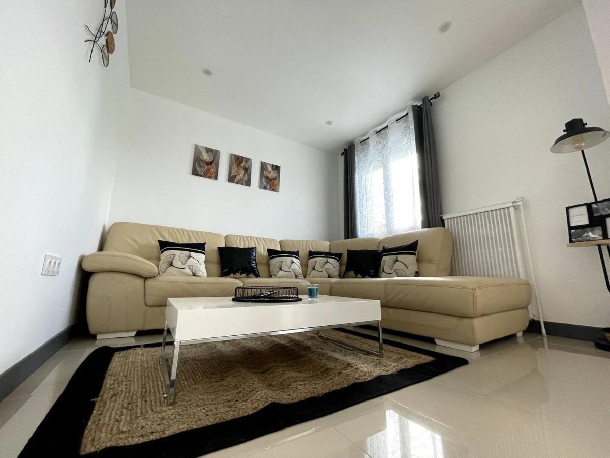 Appartement T4 Cosi: Tv Netflix Parking Montélimar المظهر الخارجي الصورة